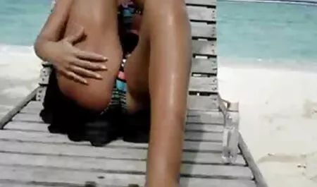 Dvije vruće strasne prsate lezbijke frer porno ližu slatku pičku