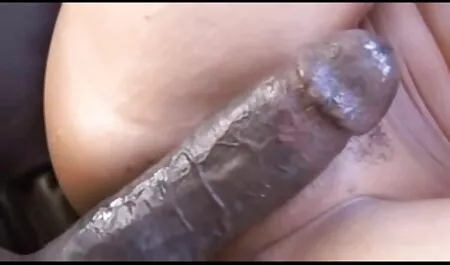 Ashlynn Kina jebe djevojčicu filme porno grati Dildo mačku