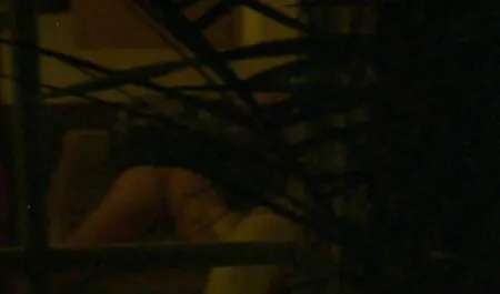 Dvoje mladih seksi gay muškaraca duboko pušu jedno sex in porn cinema u drugo