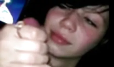 Muž jebe suprugu u guzicu za pravo na vožnju automobilom, pilić mora duboko usisati kurac i porno thai hd izložiti svoje rupe neprolaznom mužu