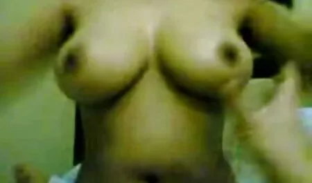 Voli animal porno free tvrdi analni jebač, ova djevojka voli seks s mladim dječacima. Tip je širio joj peciva kako bi se divio analnoj rupi koju je razvio član