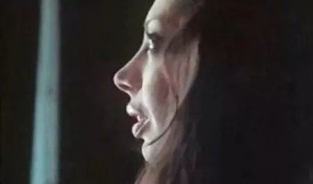 Lizala pičku porno clip free djevojku i sjebala u anal