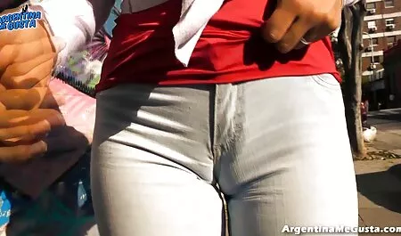 Debelu, prsatu mamu jebeno porno hub 2018 jebeno mužjak s dugom kosom