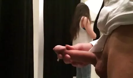 Mlada plavuša Tessa porno tube 100 Taylor jebe svog ćelavog očuha