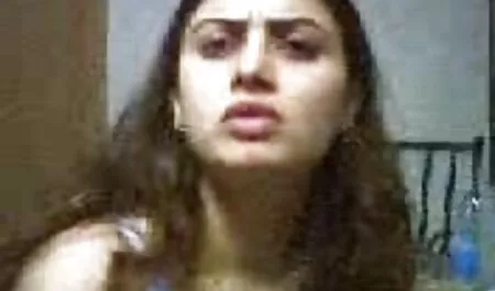 Seksi mama porno american hd Lola proguta spermu nakon napornog zajebavanja