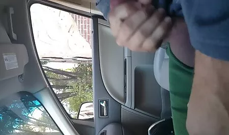 Pilić će rezati u uredu pred suprugom, tako da on liže njenu pičku porno video privat