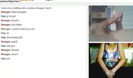 Zabrinuti erika lust porn movie dečko psovao je djevojku i jebao joj napizanu pičku