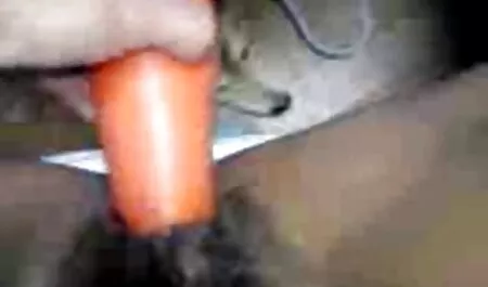 Čovječe jebe porno chaturbat svoju bebu s ogromnim sisama