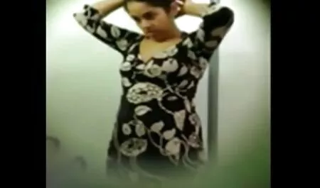 Ljubavnici golubovi poljube i strastveno jebaju video porno arab po krevetu