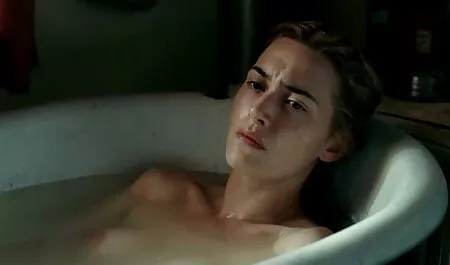 Trailer teško film video porno xxx jebe svog prijatelja