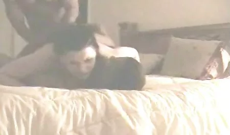 Tip jebe mladu plavušu prije posla u rano jutro porno force mom