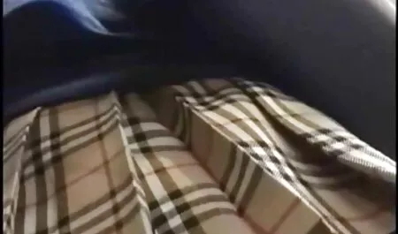 Plavokosa Alexis Texas jebe ćelavu mrlju i dobiva hantai porno orgazam
