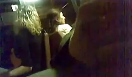 Crvenokosa beba zavodi zgodnog momka i jebe ga porno mom teach sex u analu