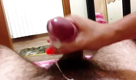 Šarmantna brineta sisa porno video privat kurac