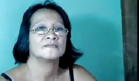 Zrela kuja i sex film amateur njezina mlada djevojka jebu momku