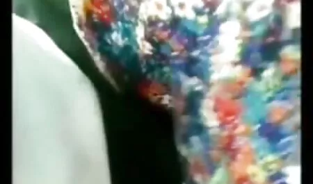 Njemački zreli pilić se voli jebati video porno tub