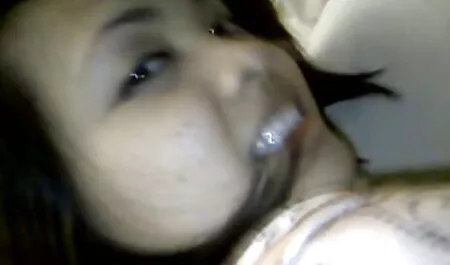 Učiteljica je lizala dlakavi ww film porno prorez na japanskom