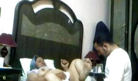 Požudna drolja porno 1080p full hd Sarah Wandella dobiva analni jebeni crni zgodan
